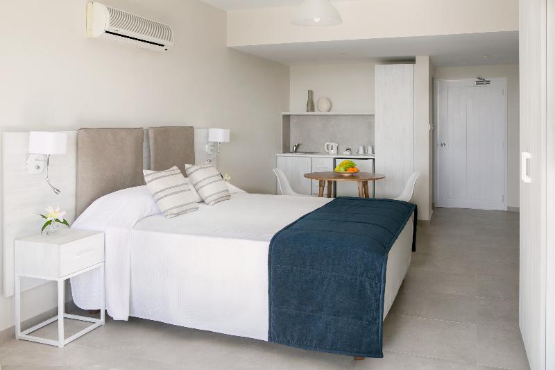 Classic Room, Do Chiado