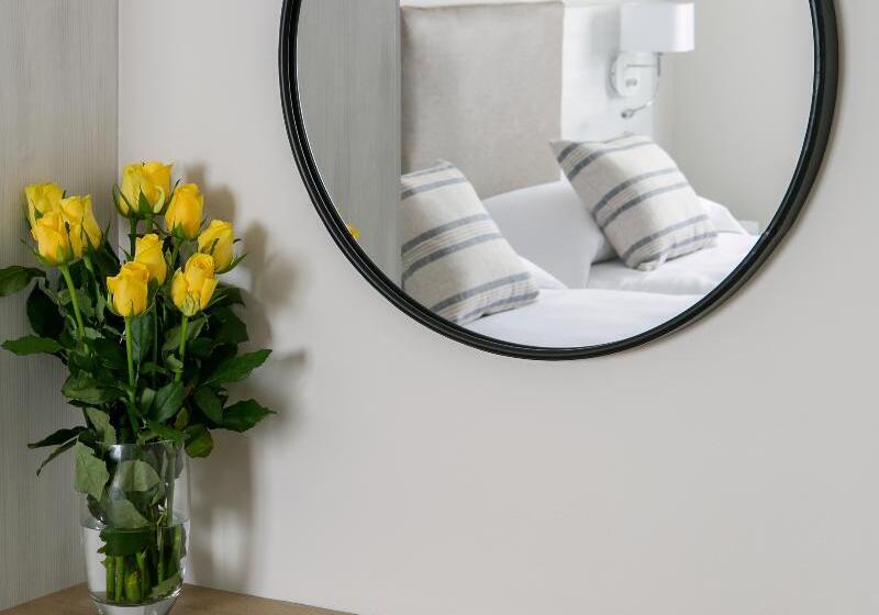 اتاق کلاسیک, Do Chiado