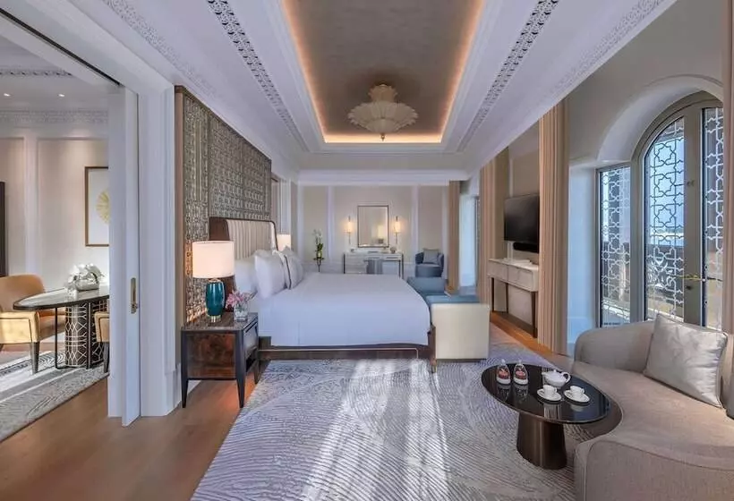 デラックススイート, Emirates Palace Mandarin Oriental, Abu Dhabi
