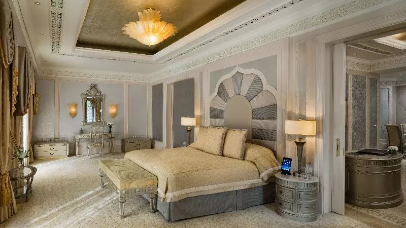 デラックススイート, Emirates Palace Mandarin Oriental, Abu Dhabi