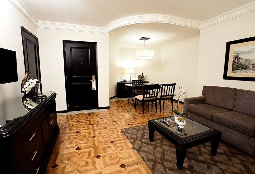 سوییت اجرایی, Tikal Futura Hotel & Convention Center