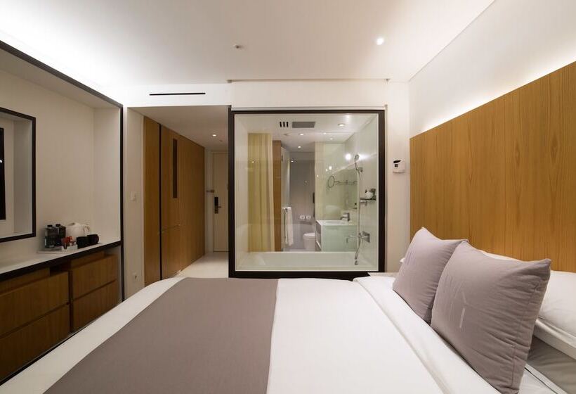 Номер Deluxe Вид на Горы, Grand Walkerhill Seoul
