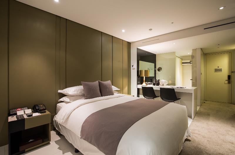 Номер Deluxe Вид на Горы, Grand Walkerhill Seoul
