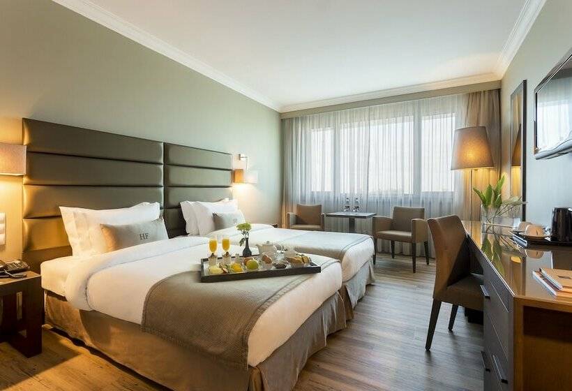 اتاق اجرایی, Hf Ipanema Park