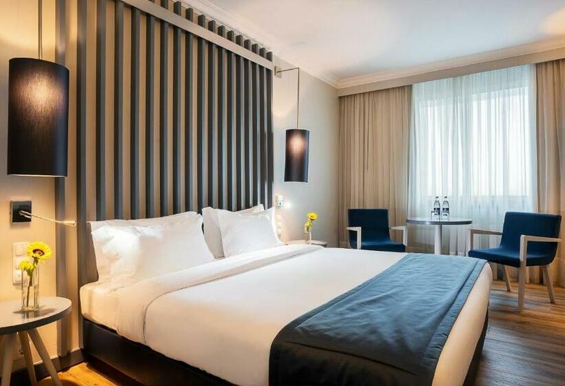 اتاق راحتی, Hf Ipanema Park