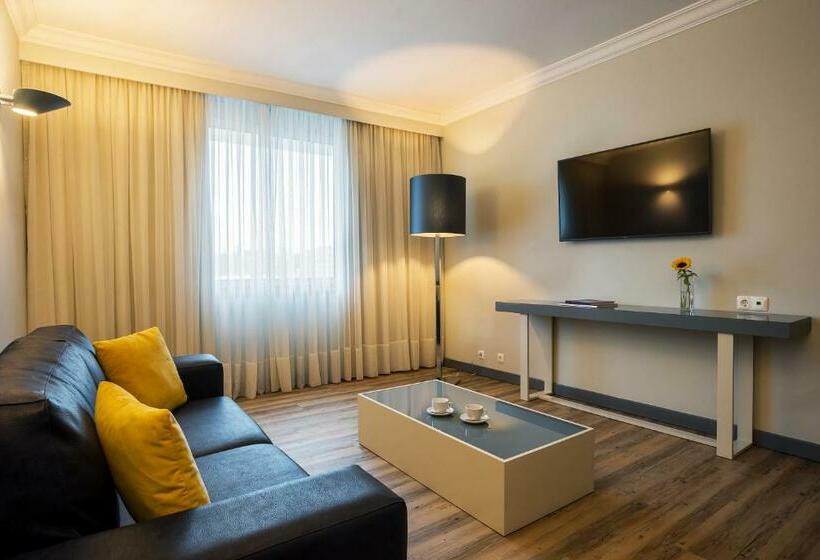 سوئیت راحتی, Hf Ipanema Park