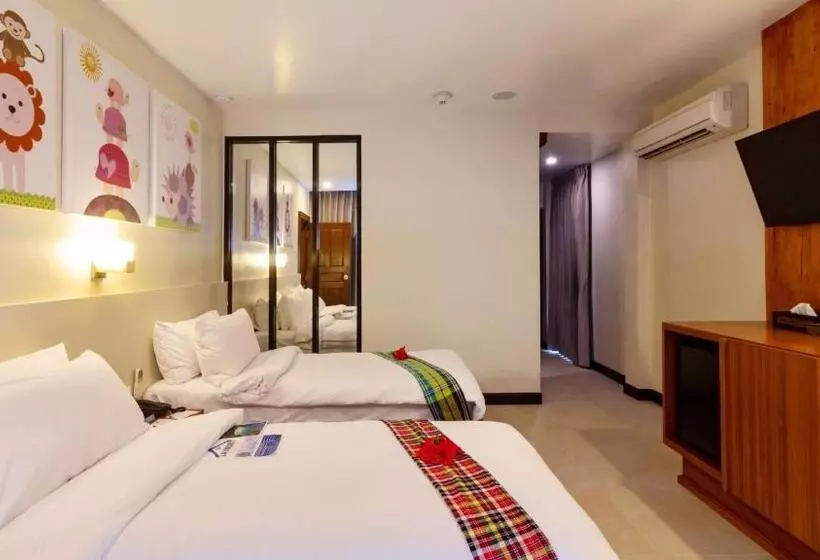 ファミリーステューディオ, Phi Phi Holiday Resort