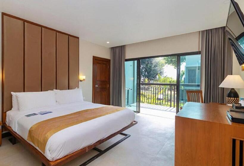 סטודיו משפחתי, Phi Phi Holiday Resort