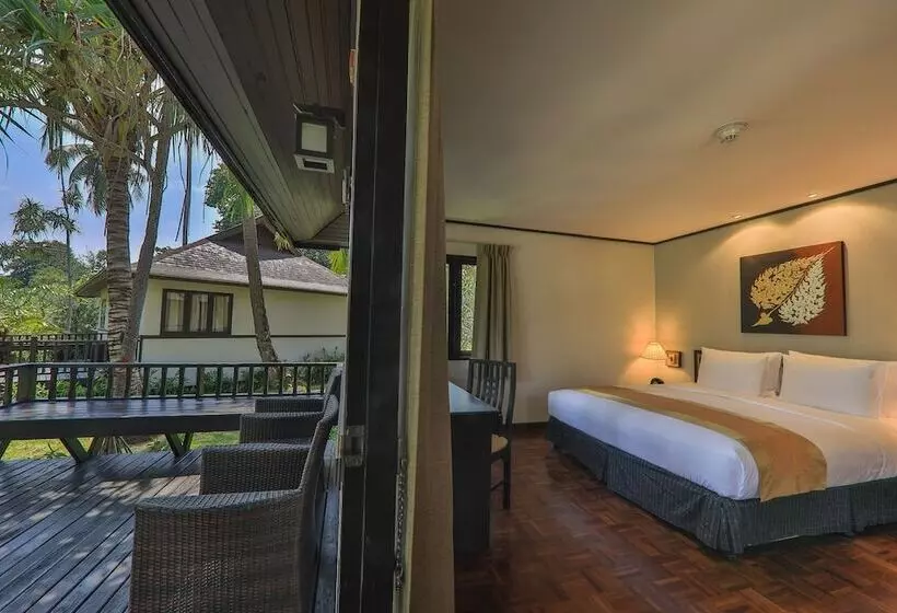 スーペリアーバンガロー, Phi Phi Holiday Resort