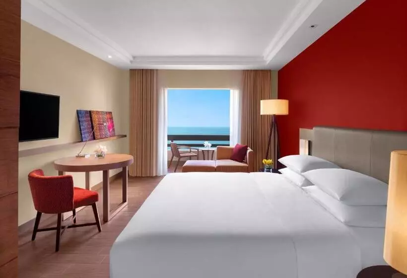 キングサイズベッドのスタンダードルーム, Hyatt Regency Kuantan Resort
