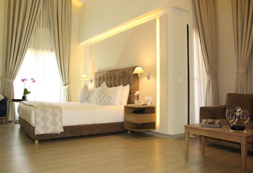 جناح سرير كينج, Intercontinental Mzaar Lebanon Mountain Resort & Spa, An Ihg