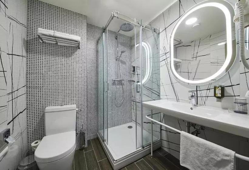 デラックスルーム, Kaunas