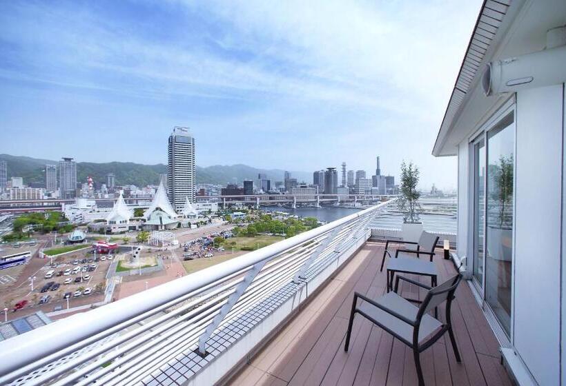 带大床的行政房间, Kobe Meriken Park Oriental