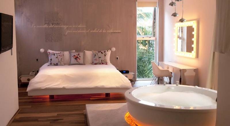 经济房, Kobe Meriken Park Oriental