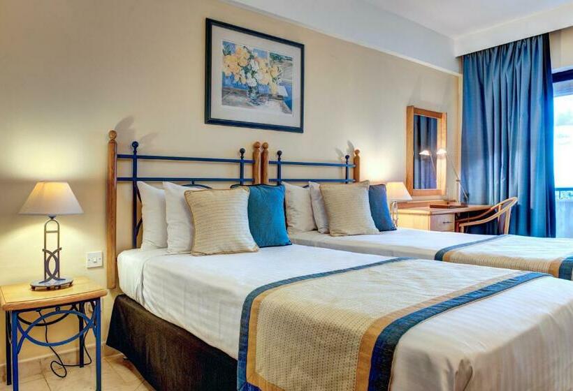 اتاق استاندارد, Verdi St George S Bay Marina