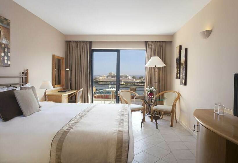 اتاق سوپریور با چشمانداز دریا, Verdi St George S Bay Marina