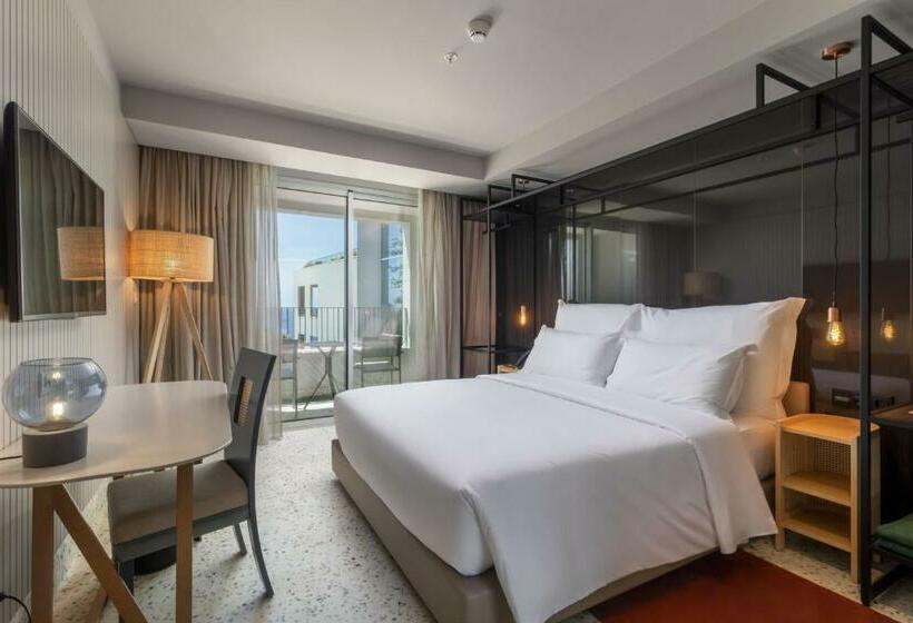 اتاق استاندارد, Next by Savoy Signature