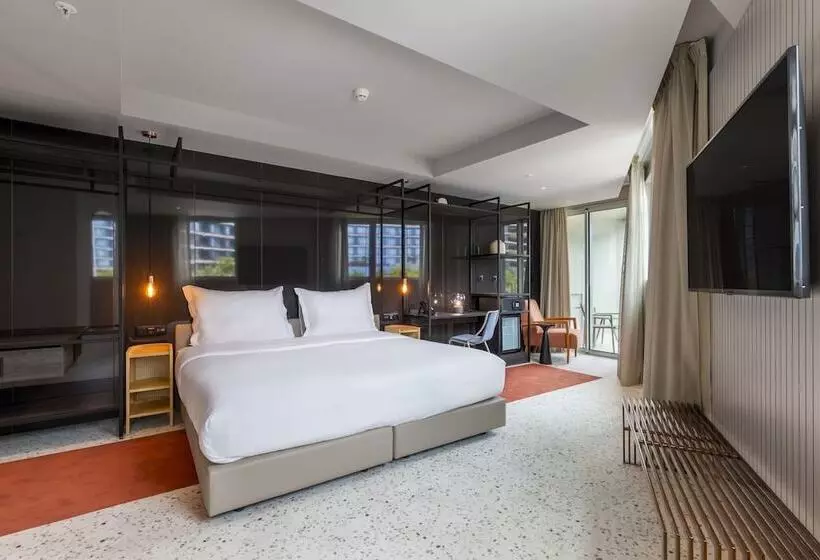 اتاق استاندارد, Next by Savoy Signature