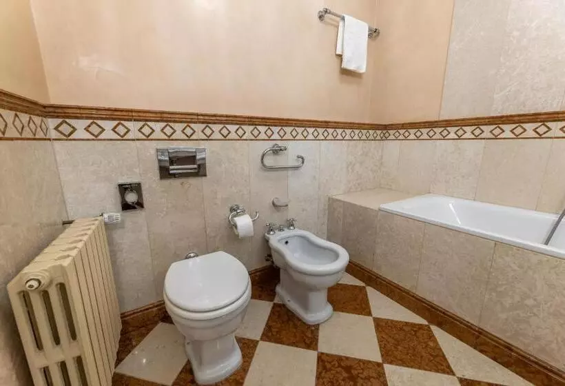 اتاق استاندارد, Nosticova Apartments
