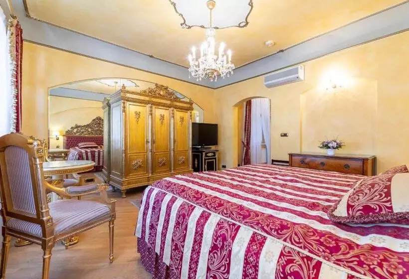 اتاق استاندارد, Nosticova Apartments