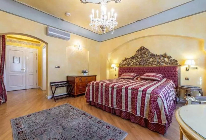 اتاق استاندارد, Nosticova Apartments