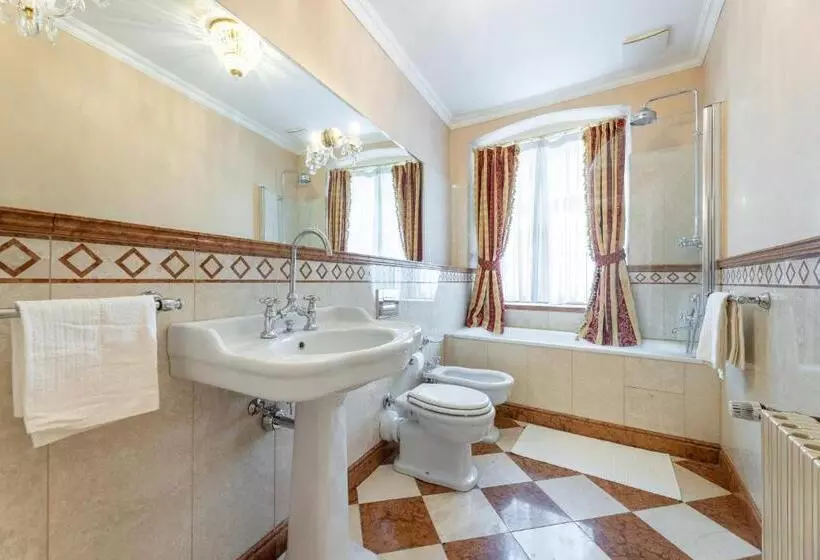 آپارتمان لوکس 1 خوابه, Nosticova Apartments