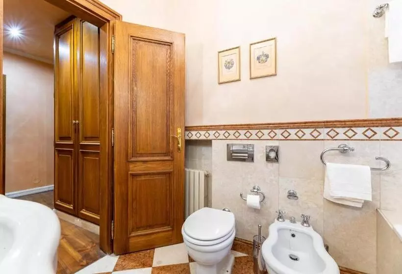 آپارتمان لوکس 1 خوابه, Nosticova Apartments