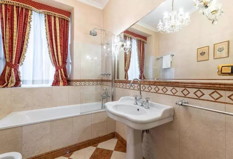 آپارتمان لوکس 1 خوابه, Nosticova Apartments