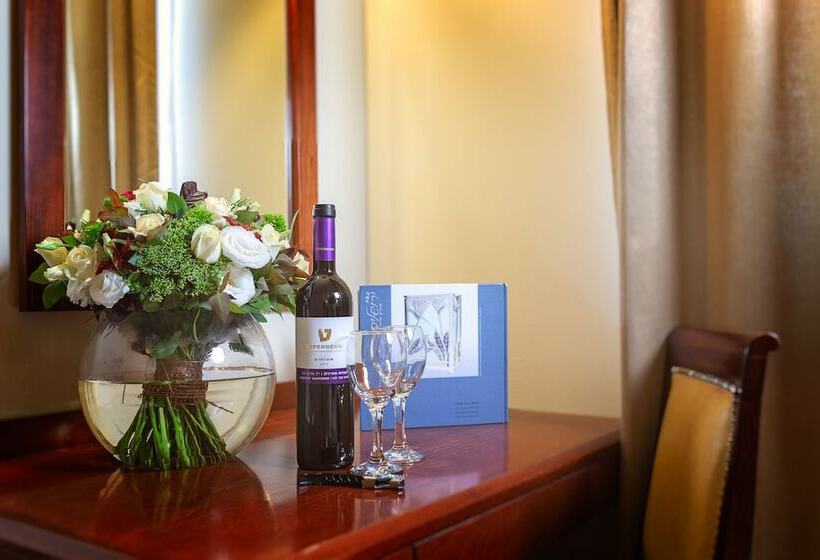 غرفة كومفورت, Prima Palace