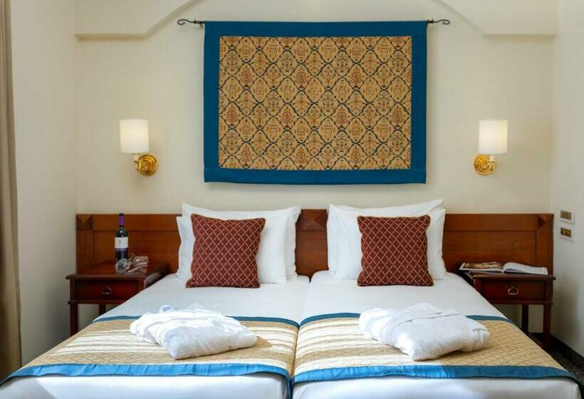 غرفة كومفورت, Prima Palace