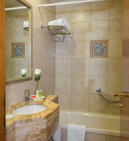 غرفة ديلوكس, Prima Palace