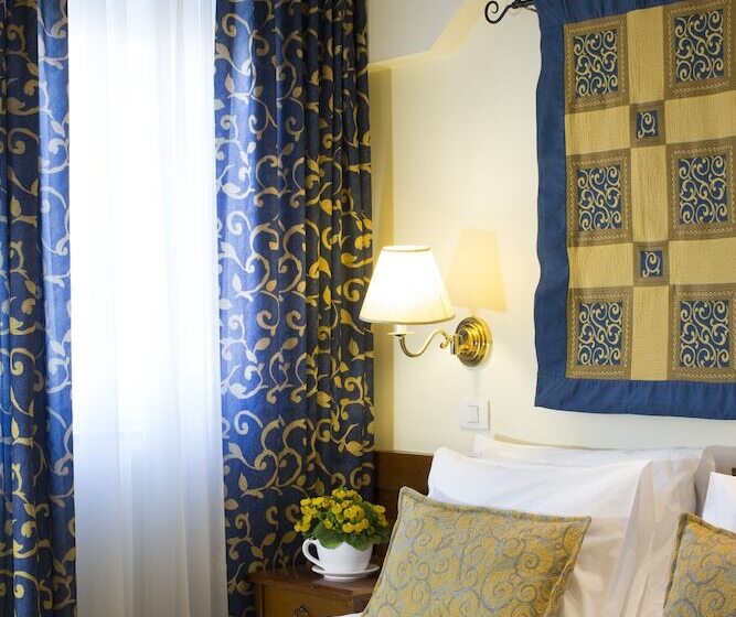 غرفة كومفورت, Prima Palace