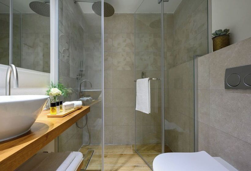 غرفة كومفورت, Prima Palace