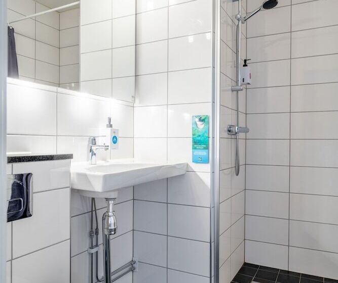 اتاق استاندارد, Quality Hotel Park Södertälje City