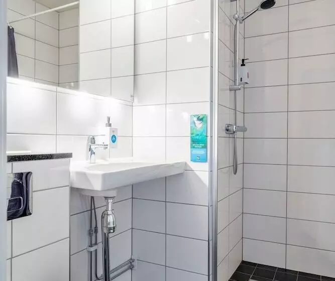 スタンダードルーム, Quality Hotel Park Södertälje City