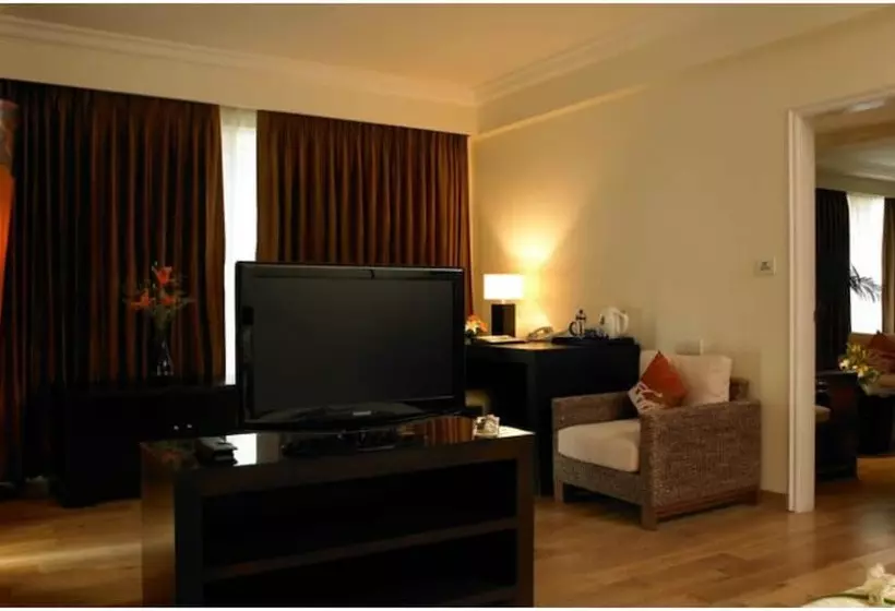 اتاق لوکس, The Zuri White Sands, Goa Resort & Casino