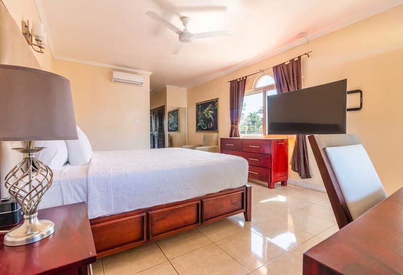 スイート, Travellers Beach Resort