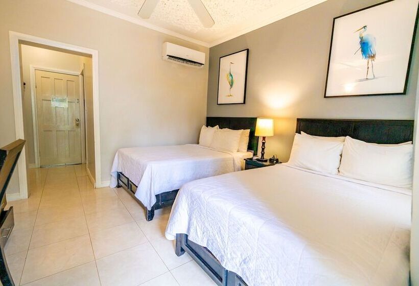 2ダブルベッドのスタンダードルーム, Travellers Beach Resort