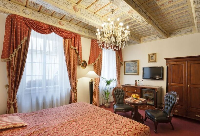 اتاق استاندارد, U Zlatého Stromu Prague By Bhg