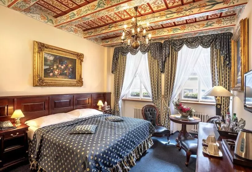 اتاق استاندارد, U Zlatého Stromu Prague By Bhg