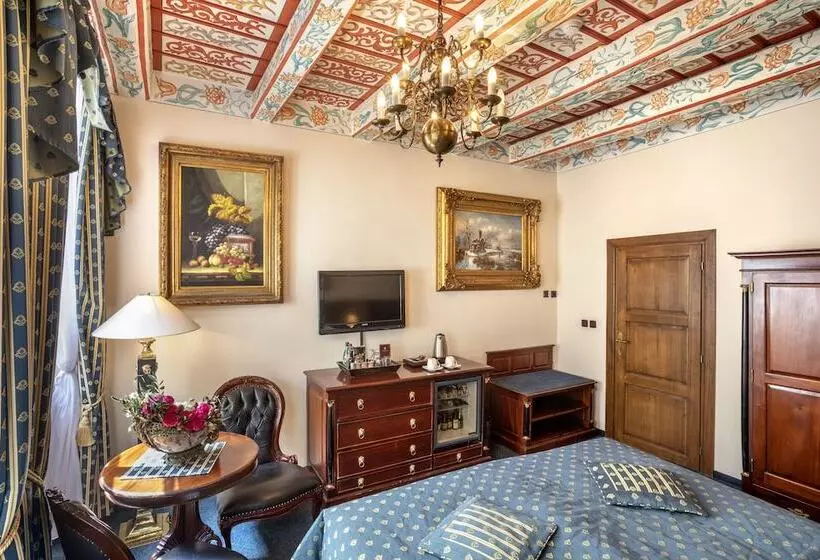 اتاق استاندارد, U Zlatého Stromu Prague By Bhg