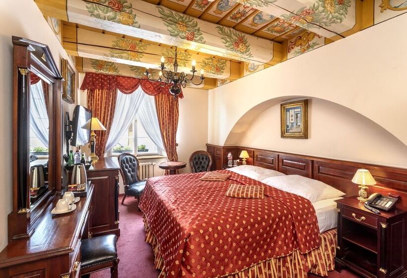 اتاق استاندارد, U Zlatého Stromu Prague By Bhg