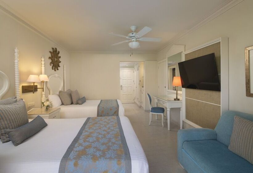 اتاق لوکس با چشم‌انداز, Wyndham Alltra Punta Cana All Inclusive Resort