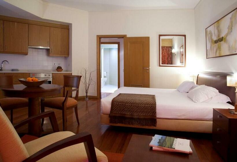 استودیوی استاندارد, Ms Apart