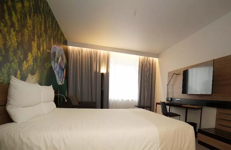 اتاق اجرایی, Novotel Vilnius Centre