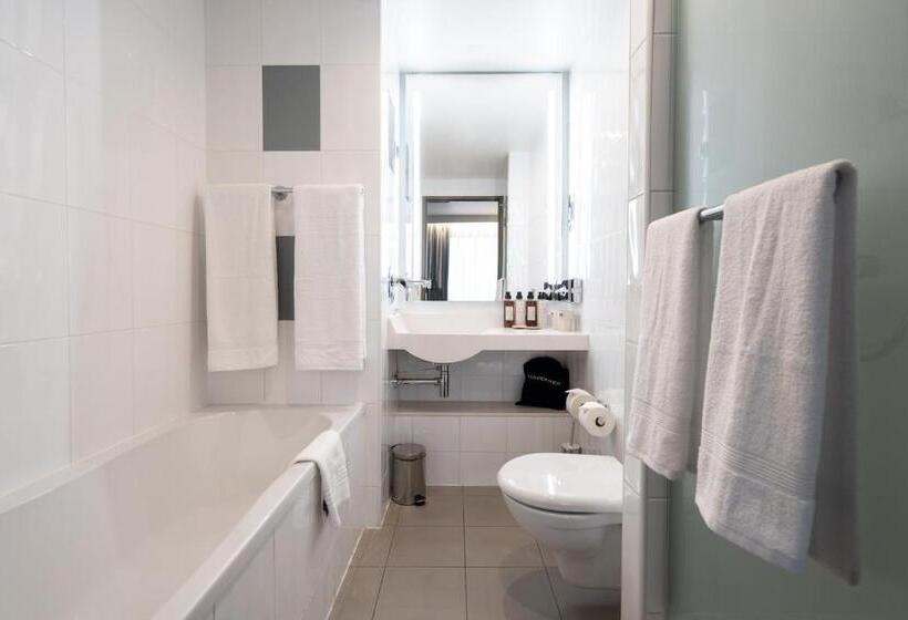 اتاق اجرایی, Novotel Vilnius Centre