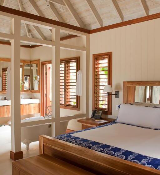 ویلای 1 خوابه, Goldeneye