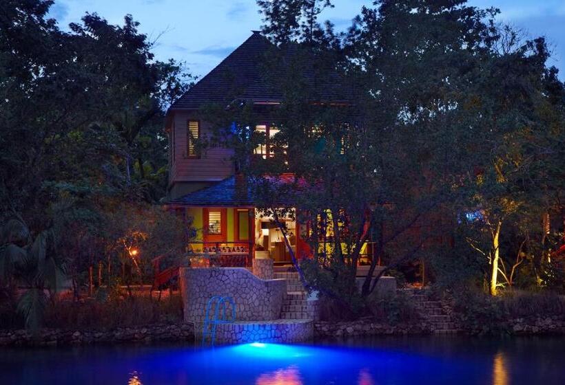 ویلای 3 خوابه, Goldeneye