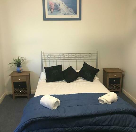스탠다드 룸, Tin Can Bay Budget Accommodation