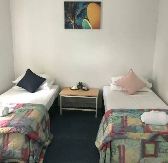 エコノミールーム, Tin Can Bay Budget Accommodation